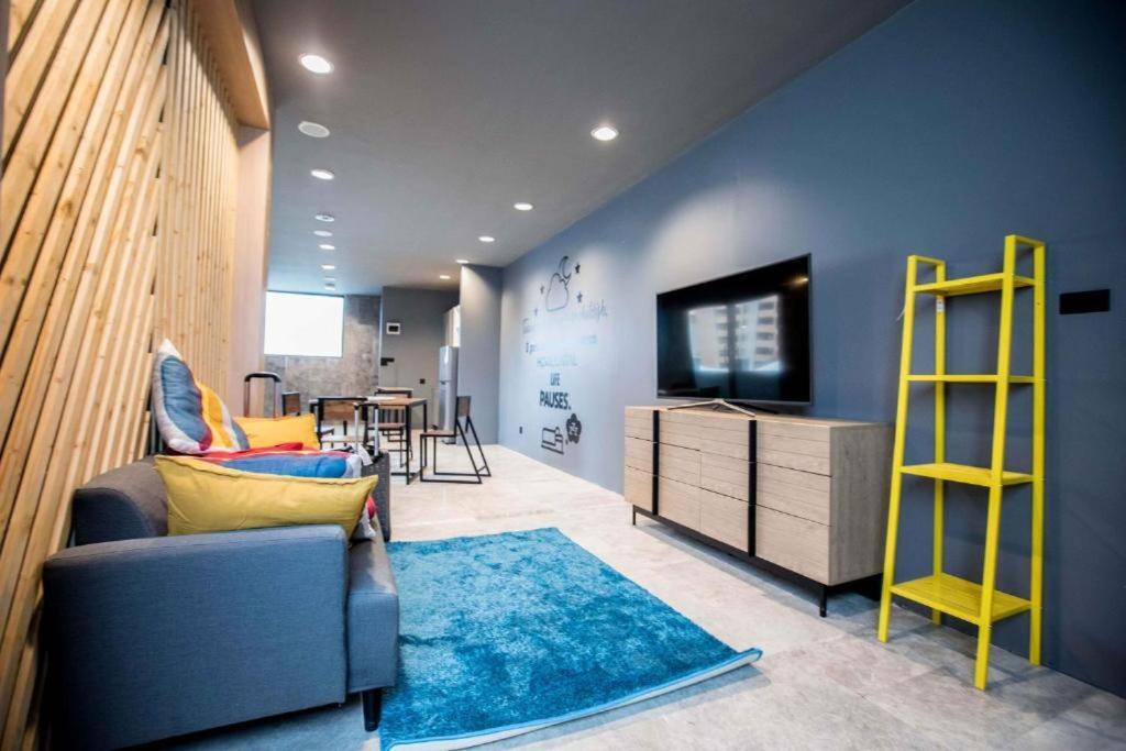 The Capsule By Unionspace (Adults Only) بانكوك المظهر الخارجي الصورة